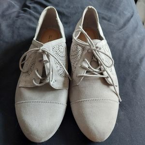 Lace Gray Shoes